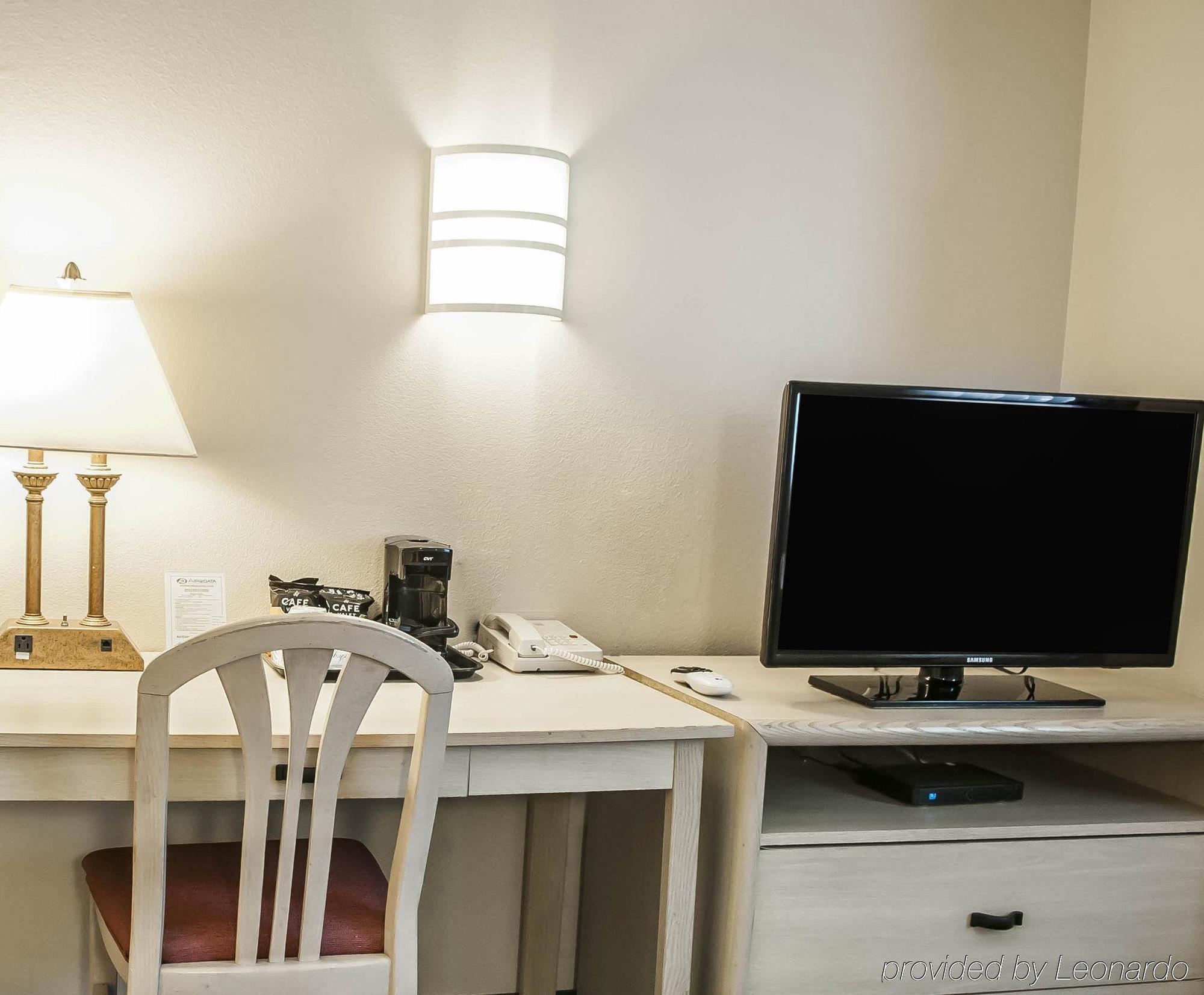 Quality Inn Moriarty Extérieur photo